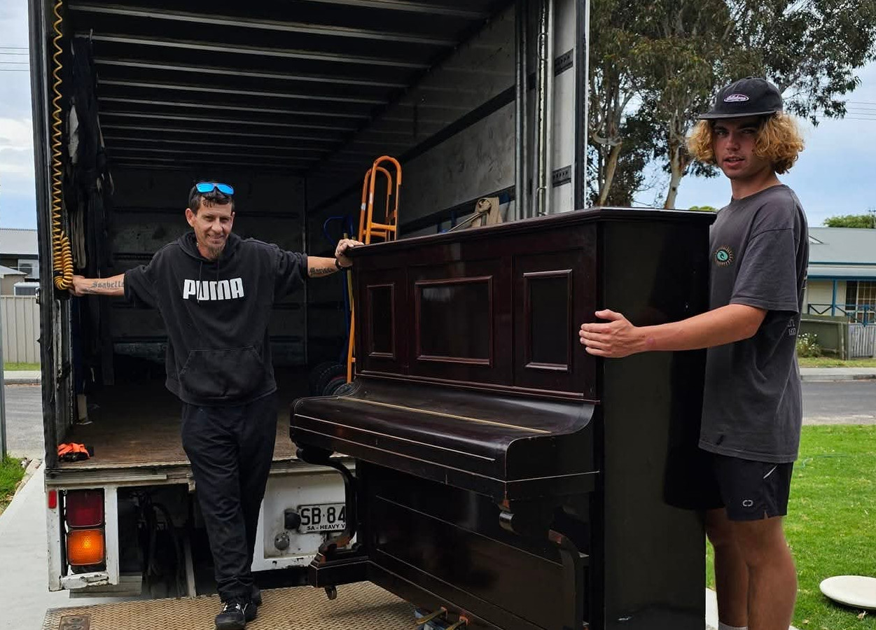 Piano removal specialists