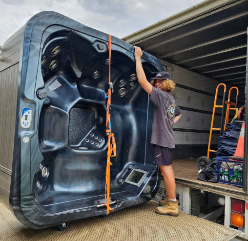 Spa and heavy item removals